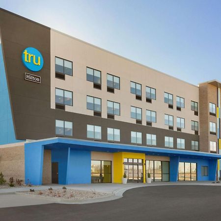 Tru By Hilton Cheyenne Hotel Екстериор снимка