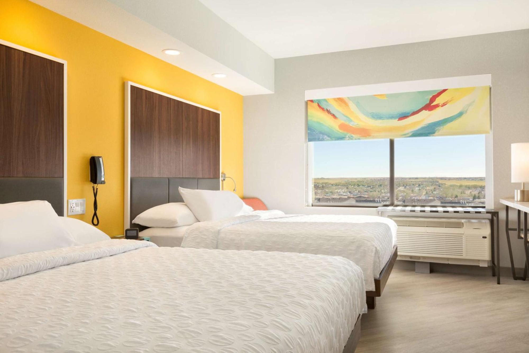 Tru By Hilton Cheyenne Hotel Екстериор снимка