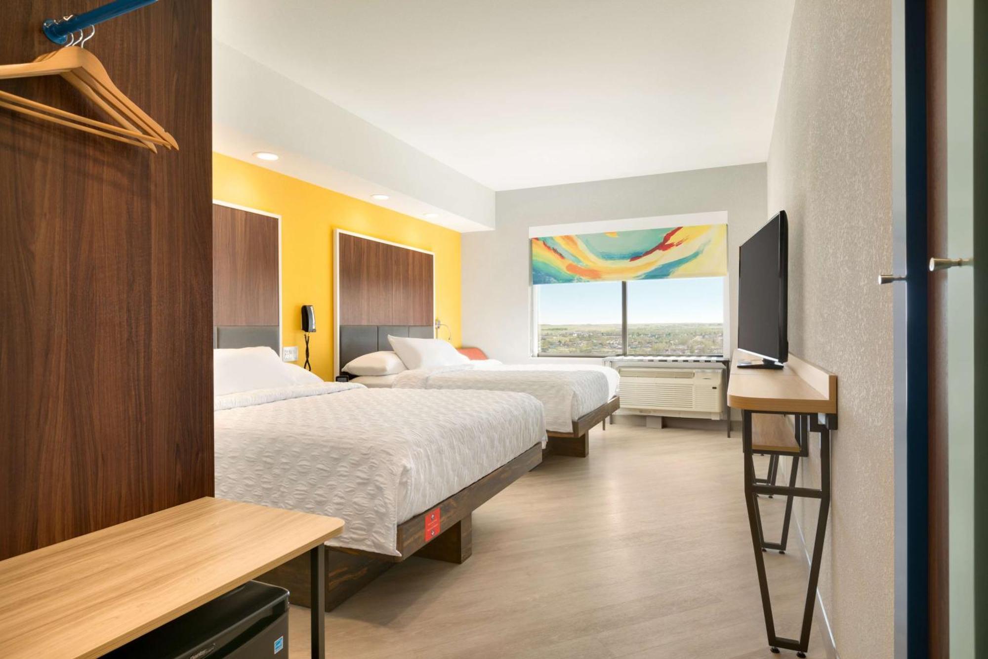 Tru By Hilton Cheyenne Hotel Екстериор снимка